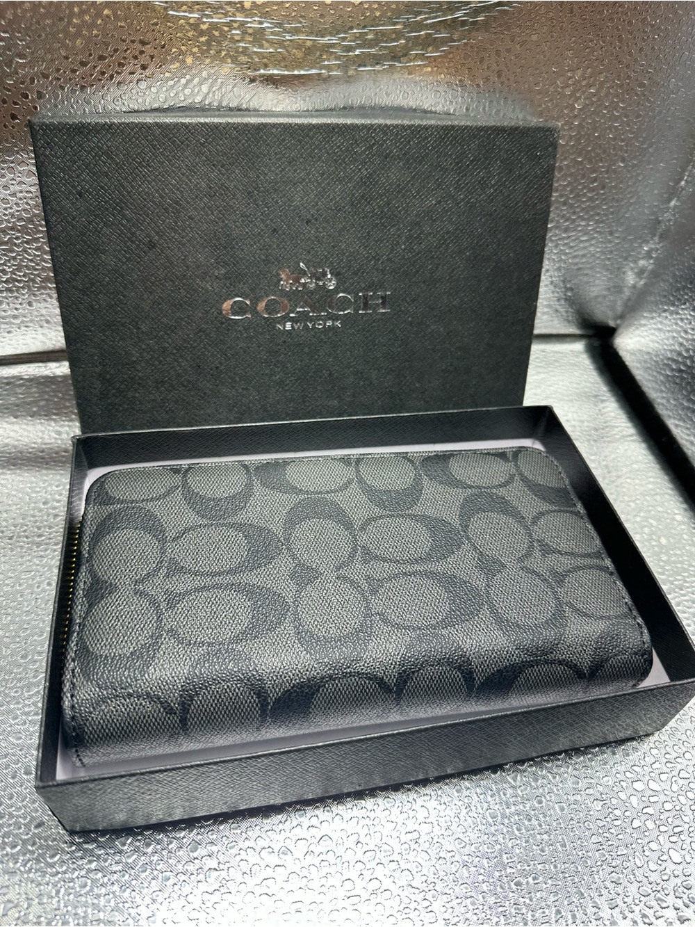 Coach Black Signature Continental Wallet with Gold Logo N/A - Picture 2 of 4